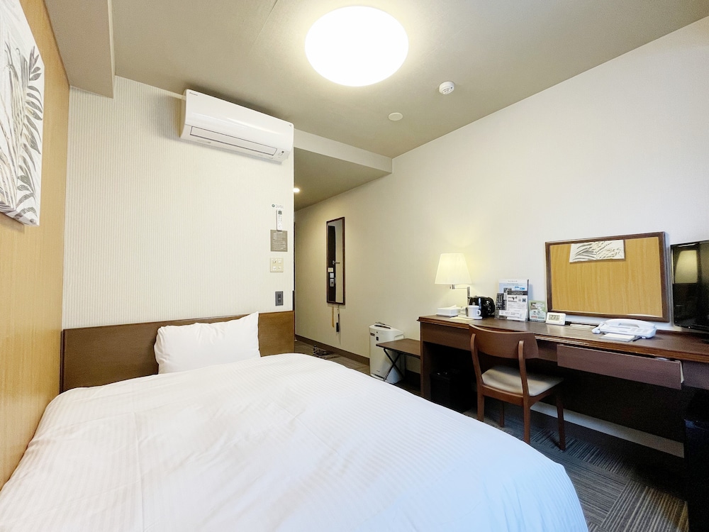 ROOM, SINGLE, MAIN BUILDING