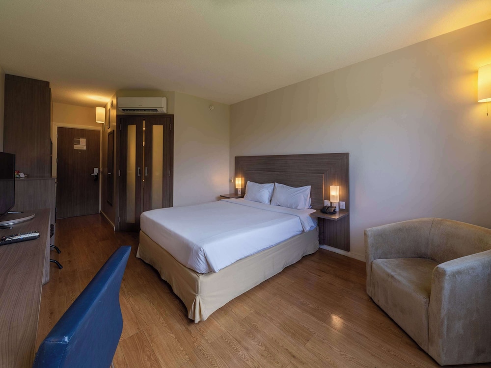 غرفة سوبيريور بسرير مزدوج مع أريكة، Novotel Manaus 8/10