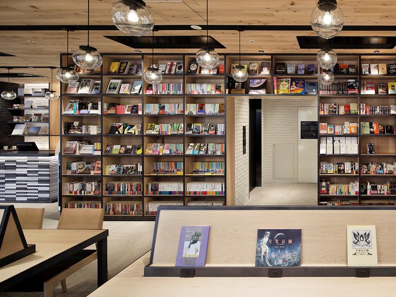 Lamplight Books Hotel Nagoya 31/37