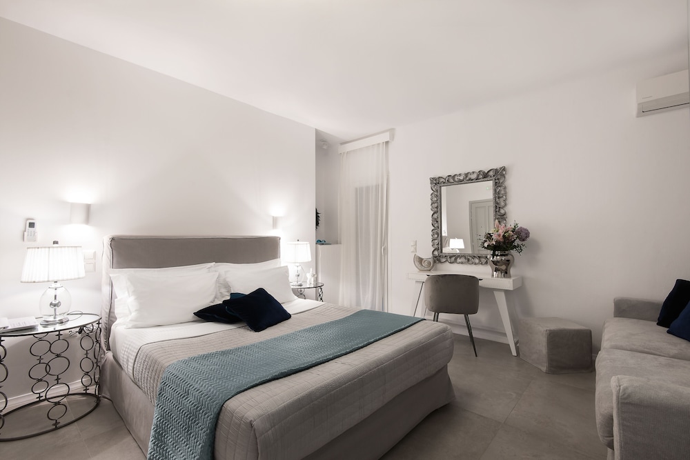 Riva Suites 13/50