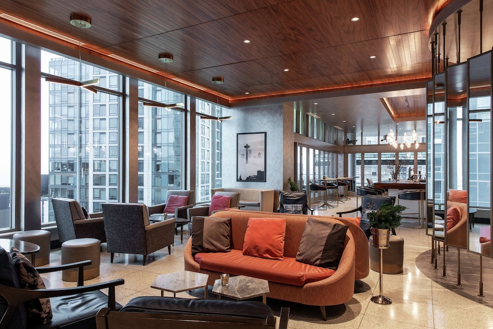 The Charter Hotel Seattle Curio Collection by Hilton 57/81
