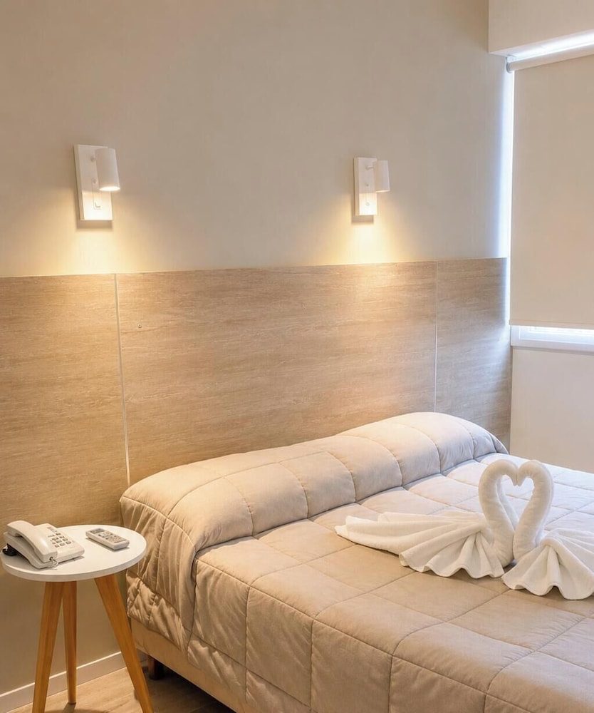 Milan Hotel 16/43