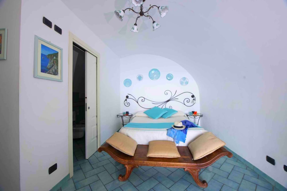 Hotel La Ninfa 11/61