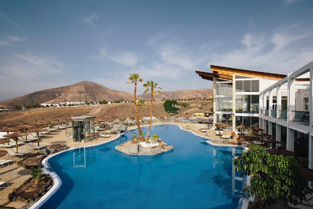 Alua Village Fuerteventura 2/50