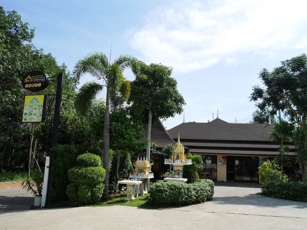 Aonang Oscar Pool Villas 8/65