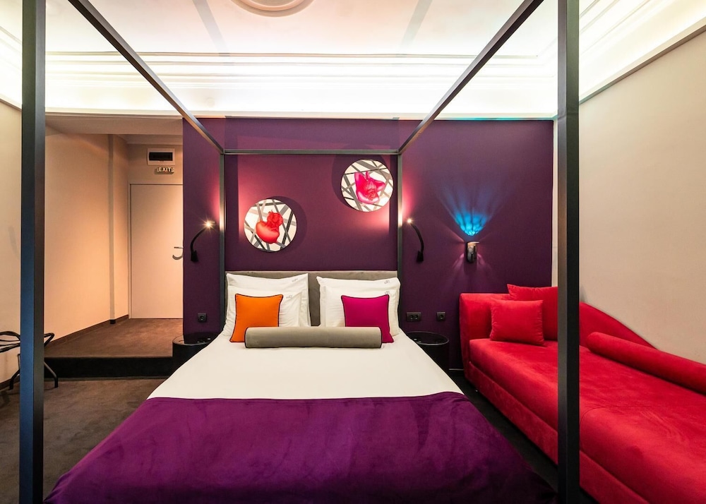 غرفة بريميوم بسرير كينج مع أريكة، Artloft Hotel 5/10