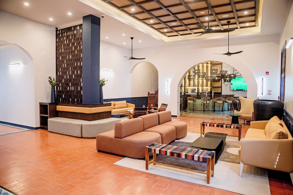 Hotel Colonial Granada 30/48