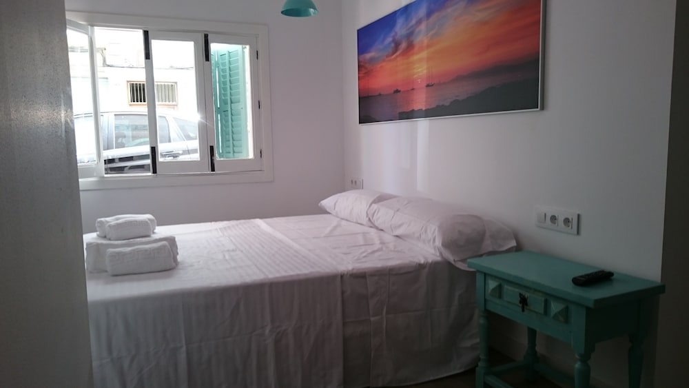 Hostal Sunset Ibiza 47/64