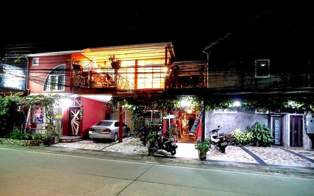 Phuket Paradiso Hotel 4/50
