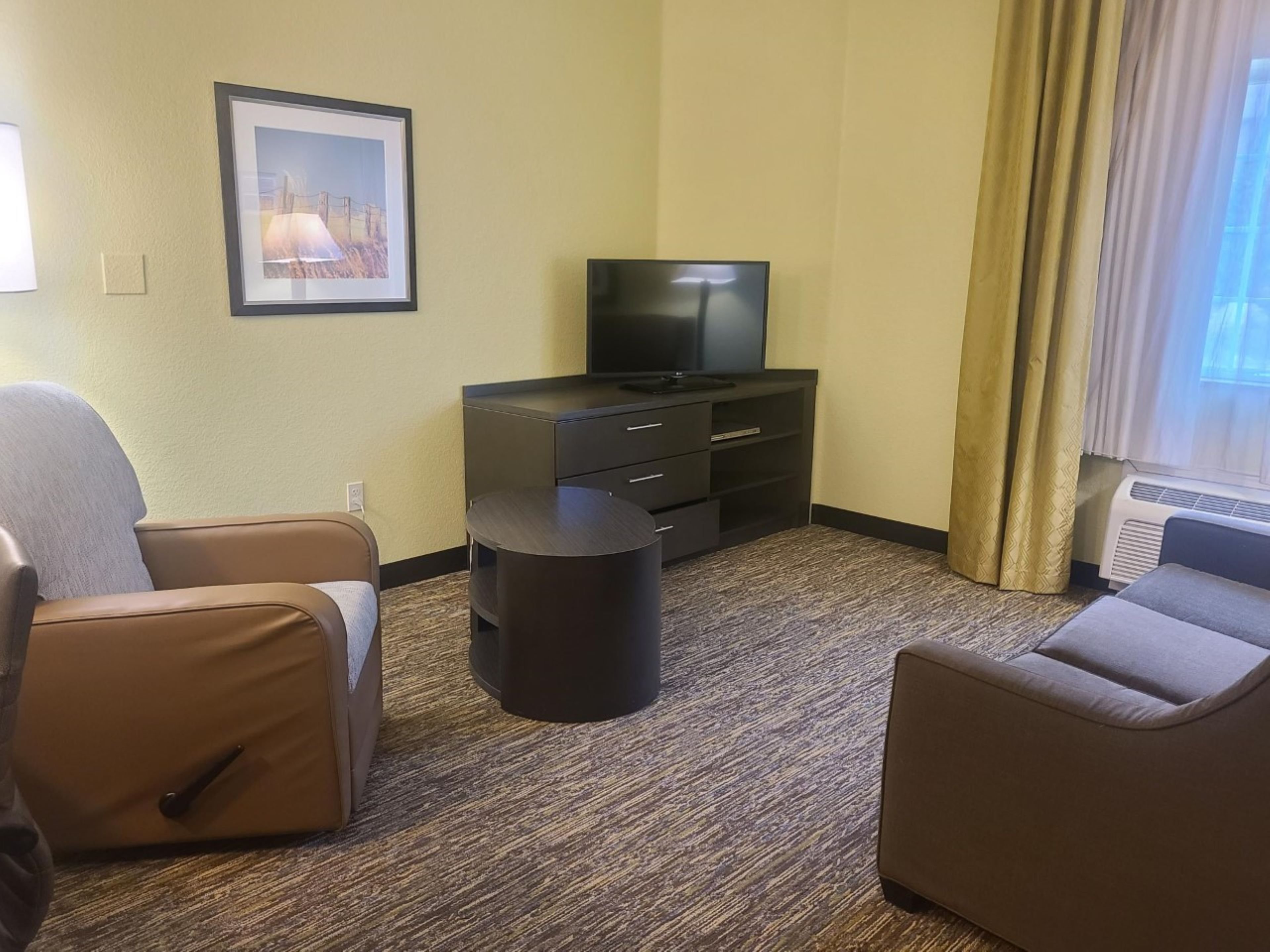 Candlewood Suites Bismarck 28/51