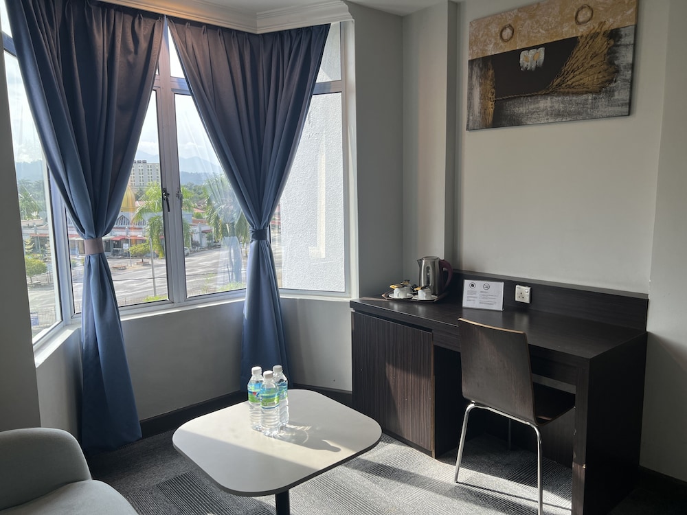Legend Inn Taiping 32/43