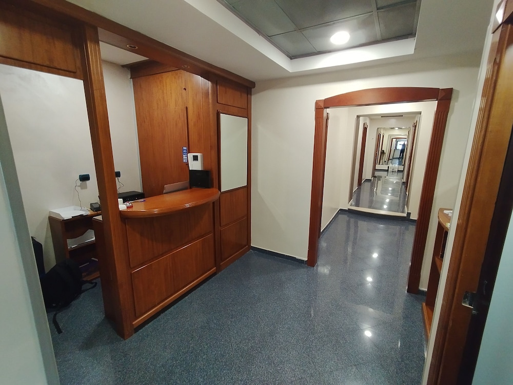 Hotel Ercoli 5/32