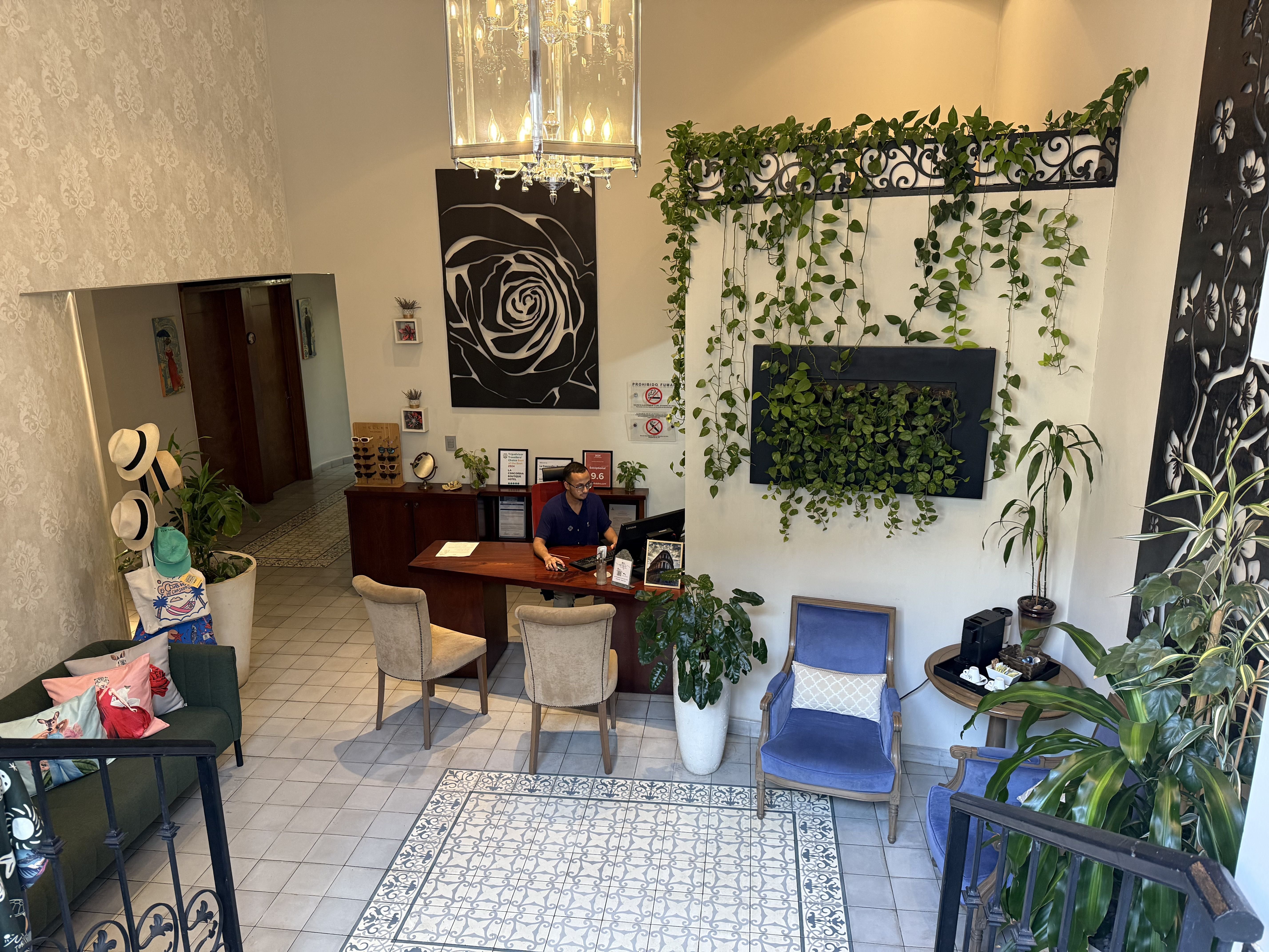 La Concordia Boutique Hotel 24/27