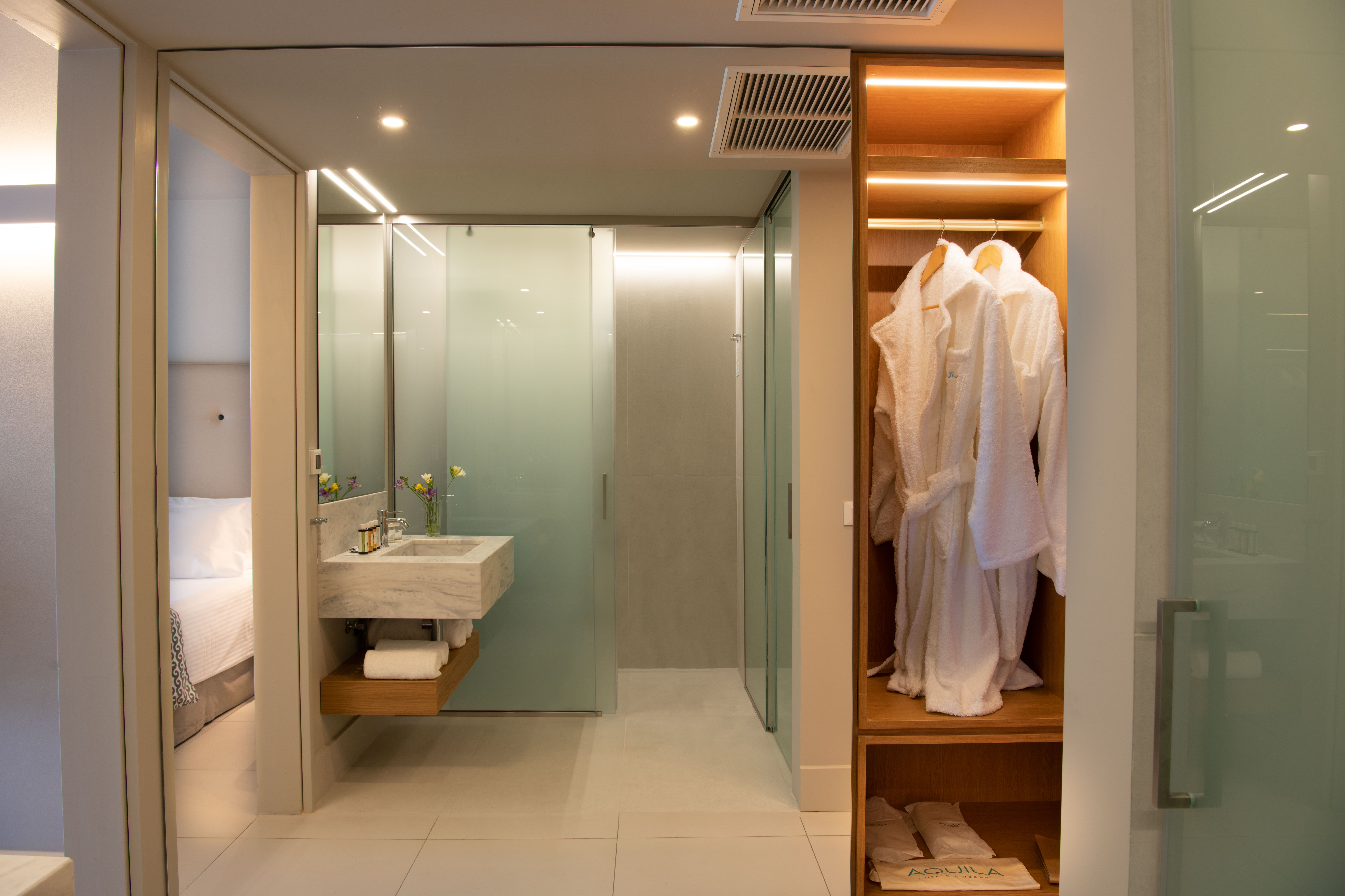 Classic, Lateral Side Sea View، Aquila Porto Rethymno 3/3
