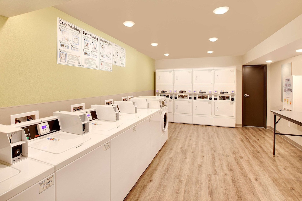 WoodSpring Suites Houston Northwest photo5