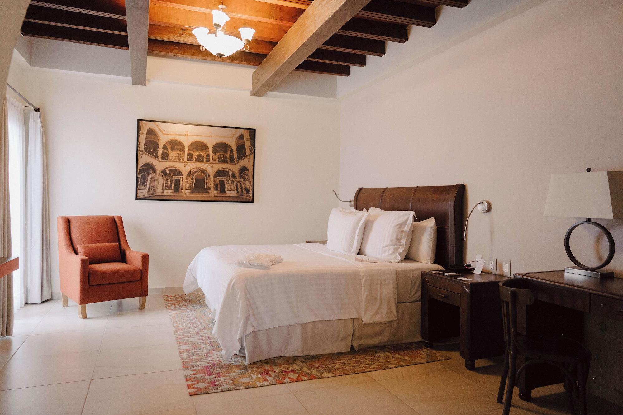 جناح جونيور، HOTEL HACIENDA LA VENTA 3/10
