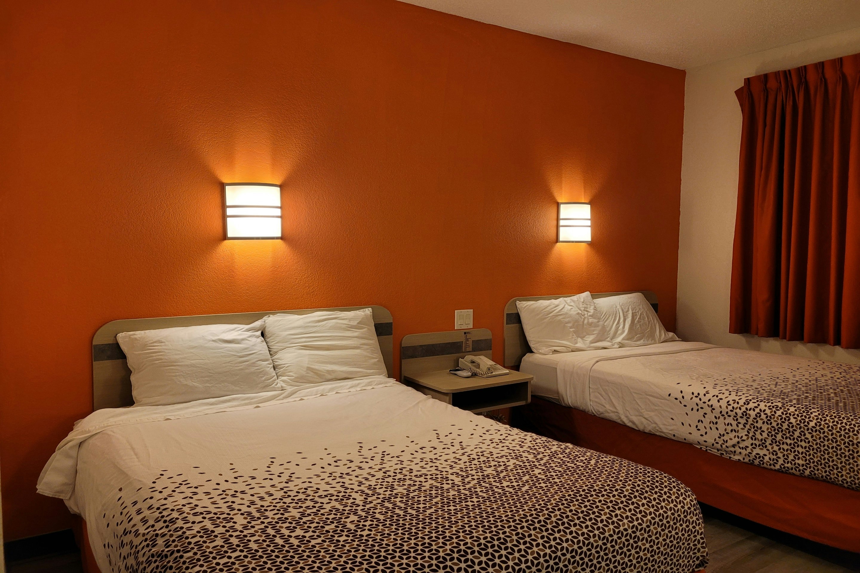 Modern Stay 39 Lakeview By OYO Minonk 15/50