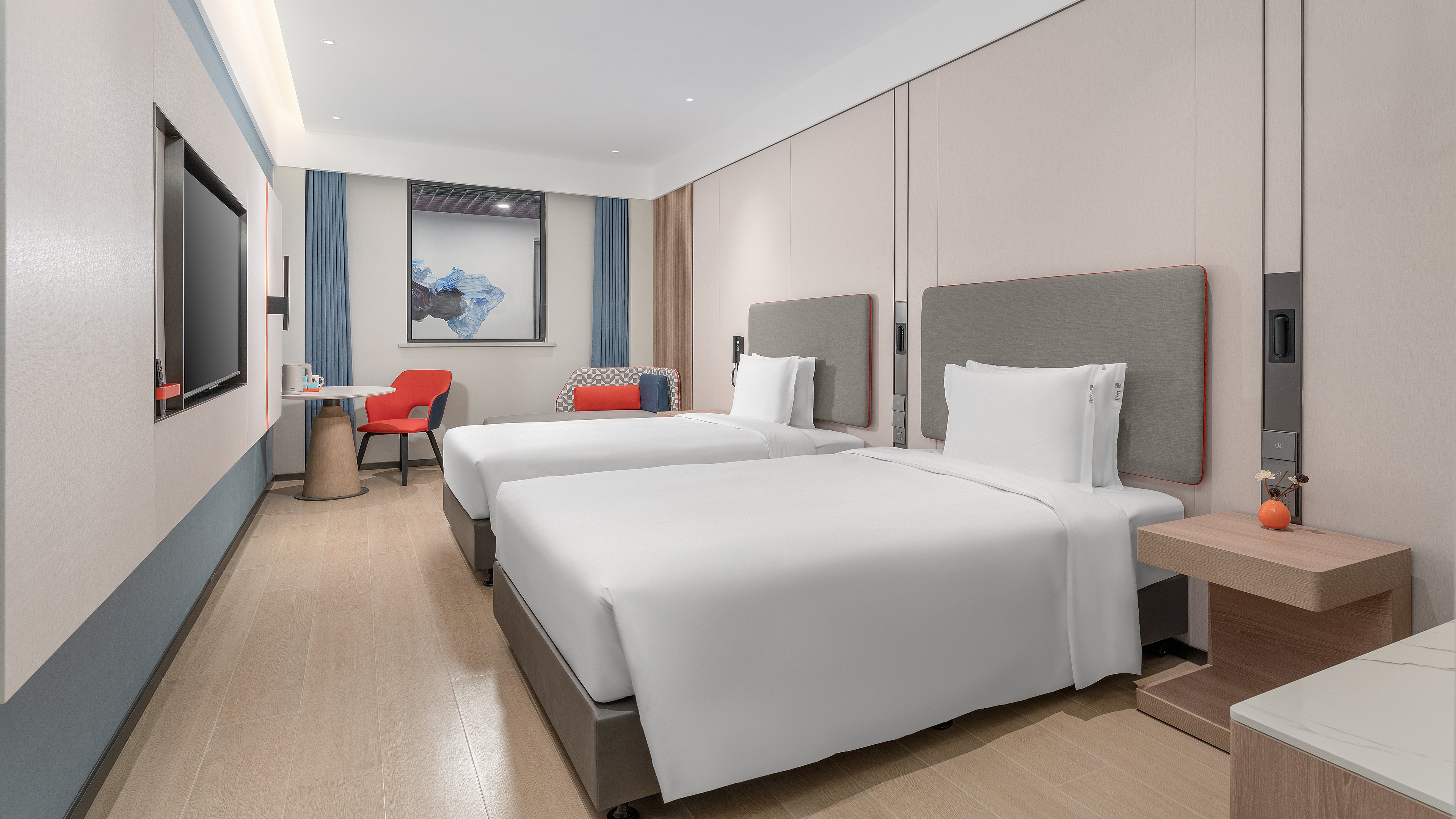 Holiday Inn Express Yangzhou Grand Canal Theatre 22/44