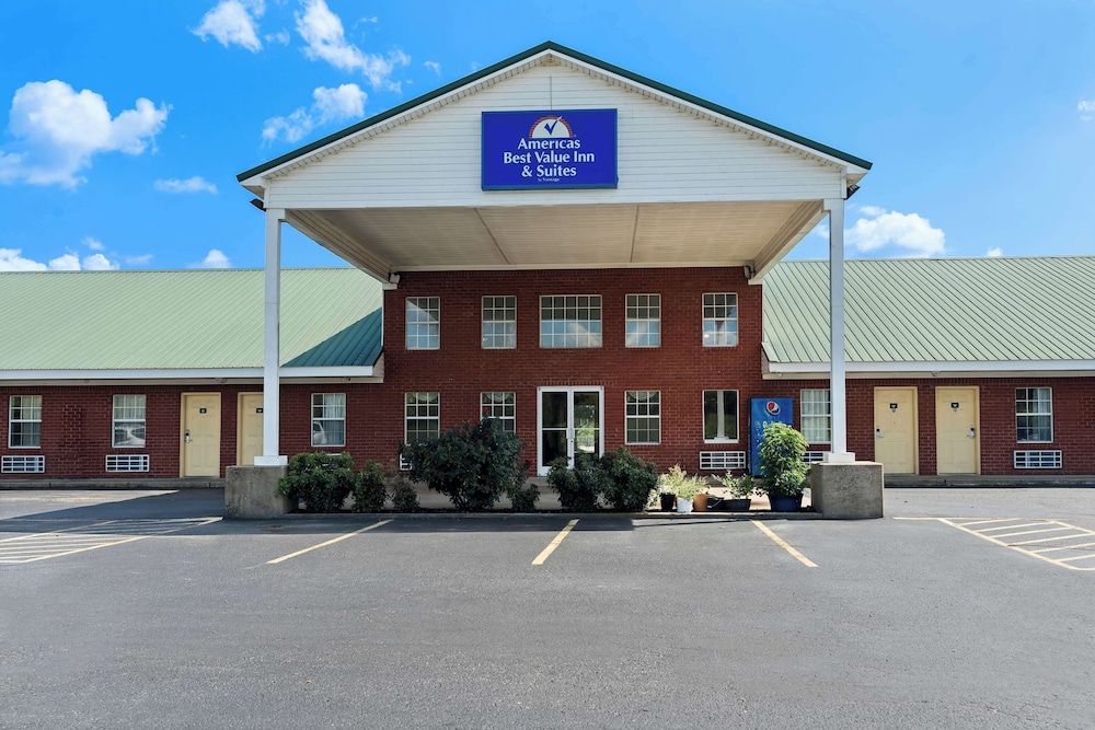 Americas Best Value Inn & Suites Mt. Pleasant 26/28
