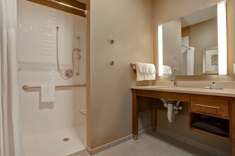 Staybridge Suites Overland Park - Kansas City S 16/69