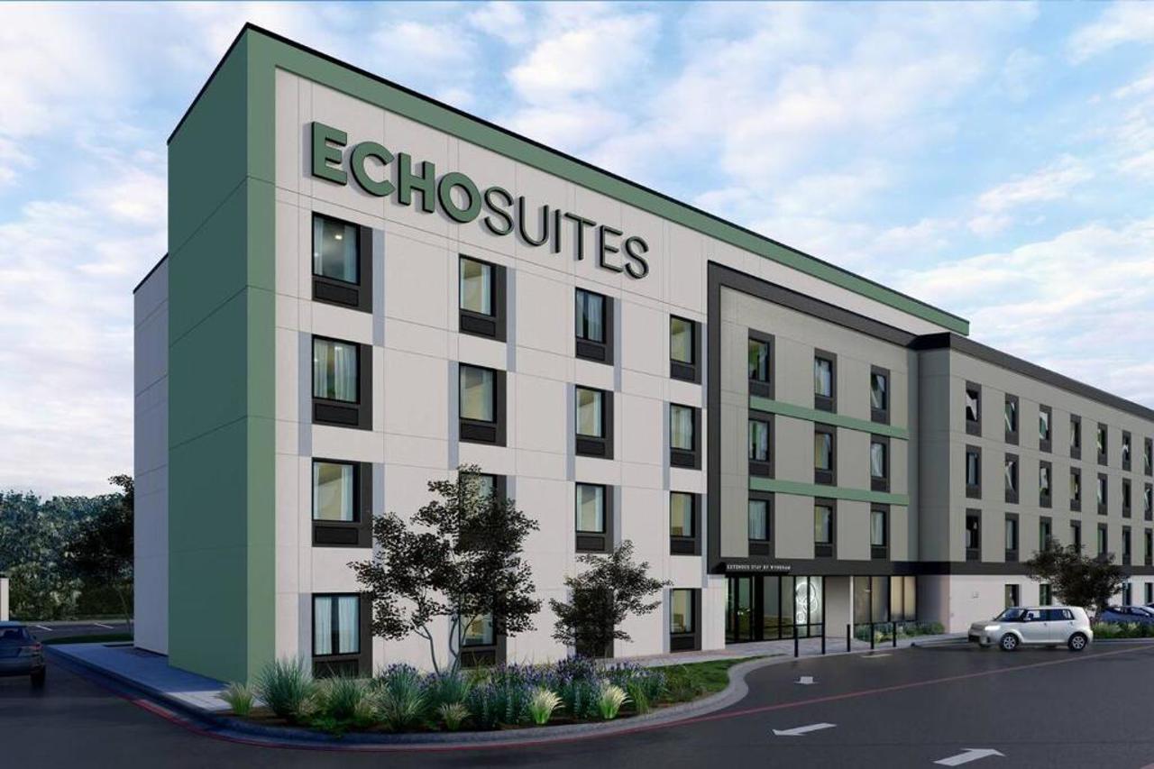 Echo Suites Extended Stay by Wyndham Middleburg 1/12