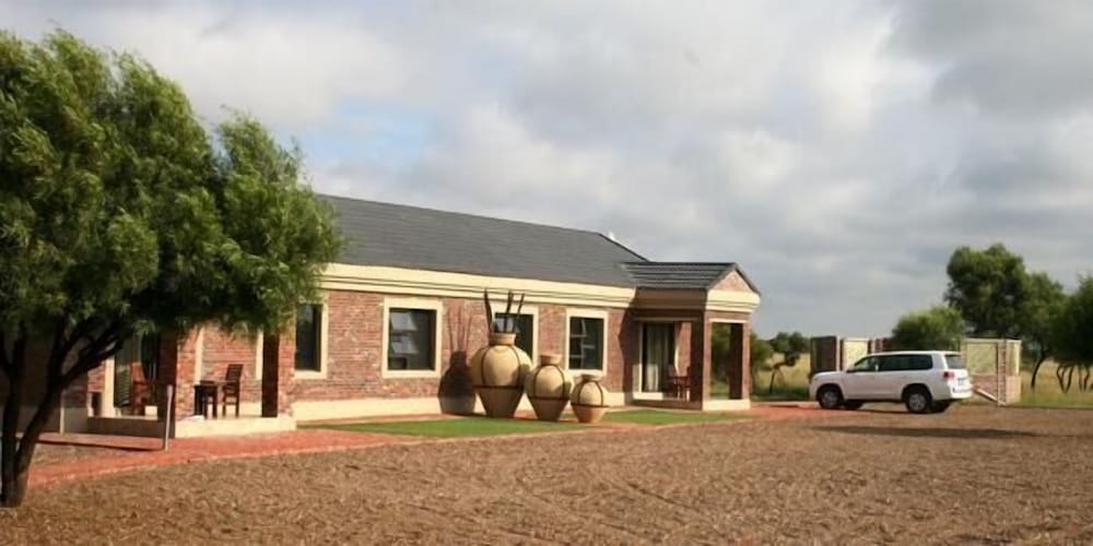 Almar Exclusive Game Ranch 21/37