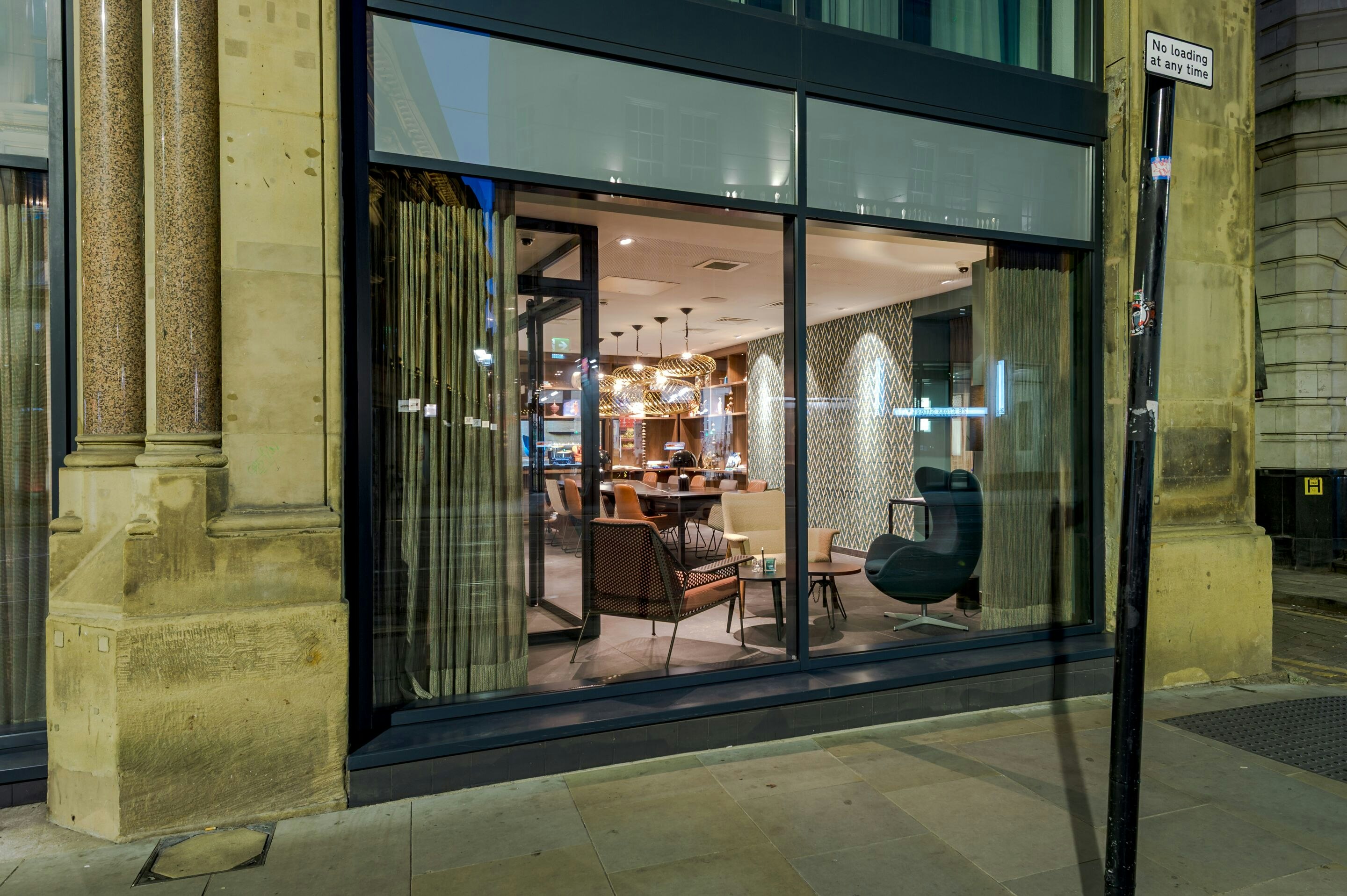 Hotel Motel One Manchester-Royal Exchange 10/28