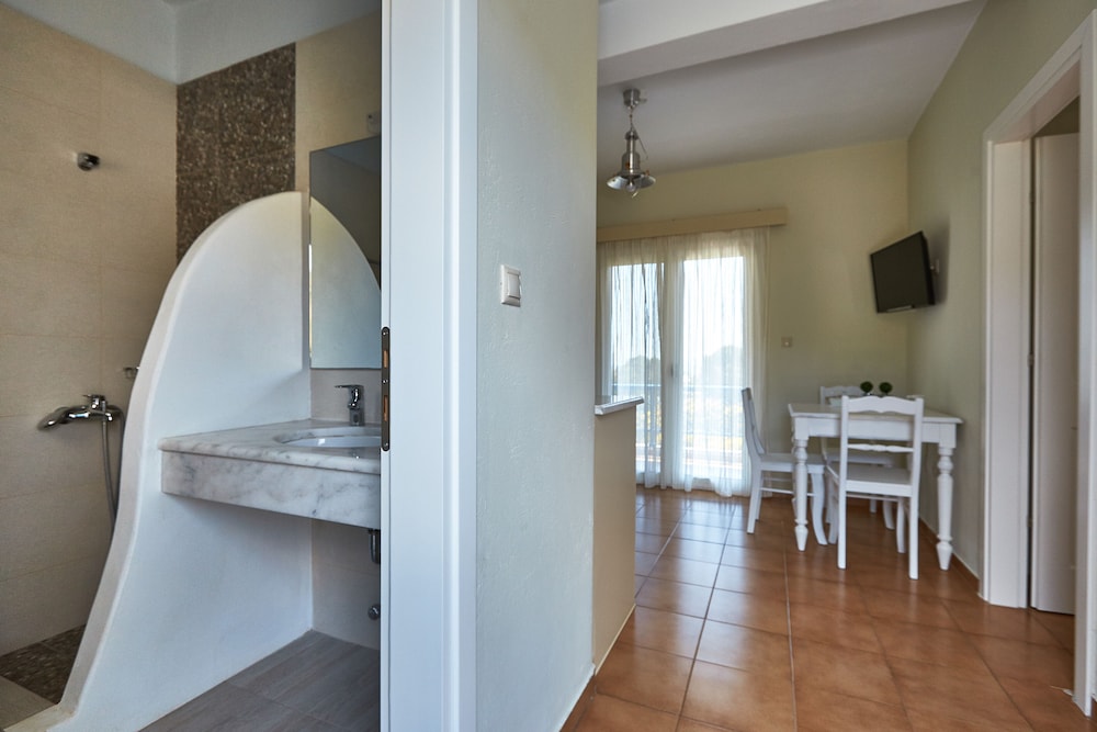 Aelia Apartments 16/61