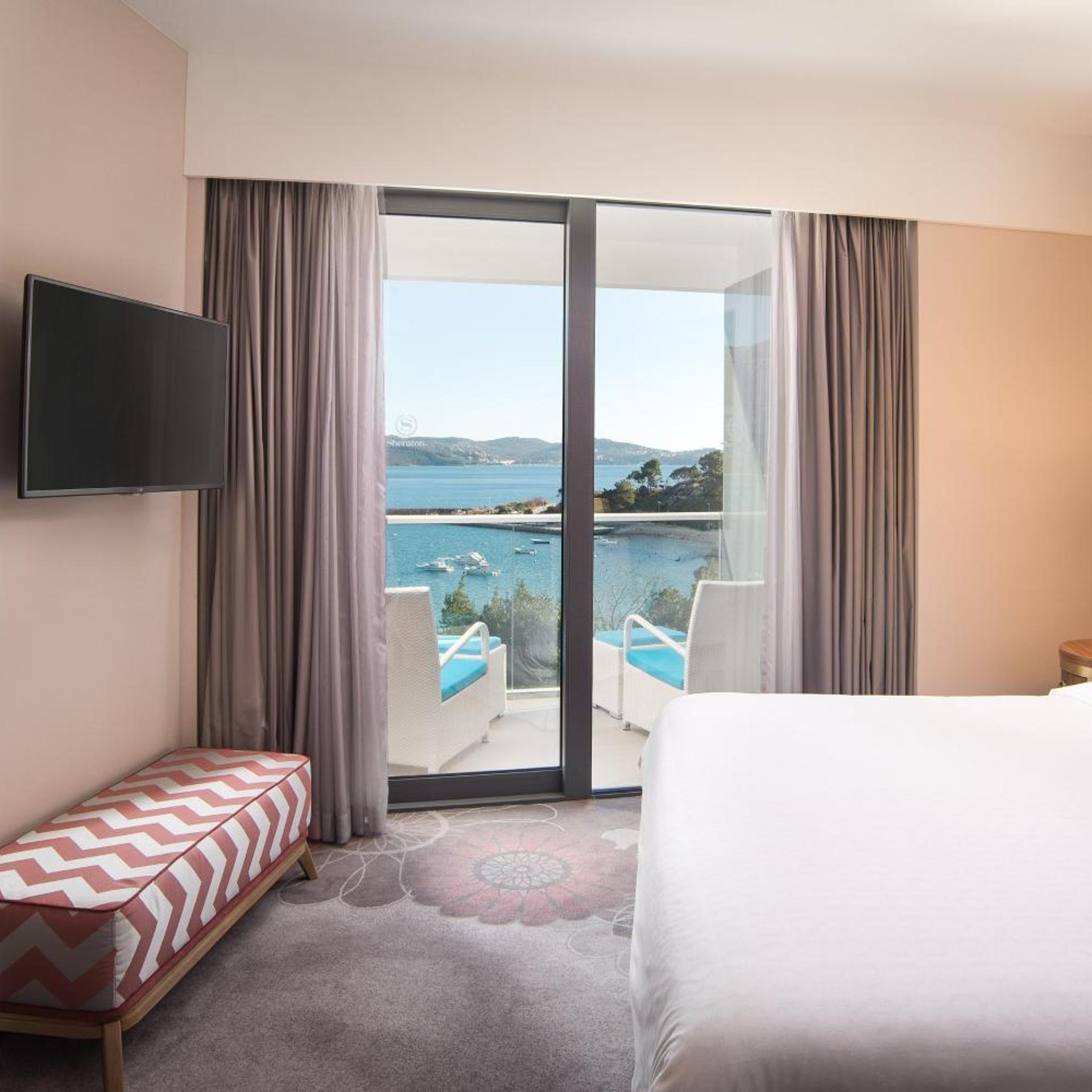 جناح تنفيذي بشرفة، Sheraton Dubrovnik Riviera Hotel 2/5
