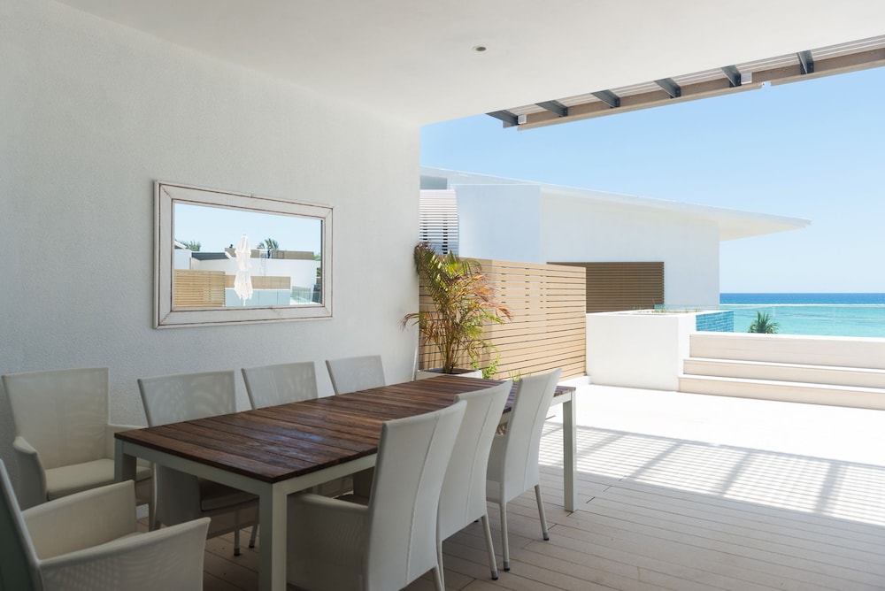 Cap Ouest by Horizon Holidays 72/74