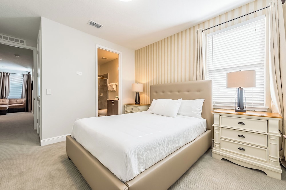 Elite, 8 Bedrooms, House, 3 King Beds, 3 Queen Beds, West Side, Private Pool