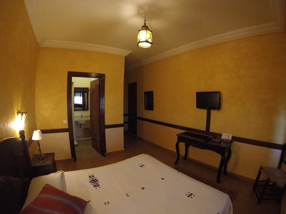 RIAD ZAHRA 26/32