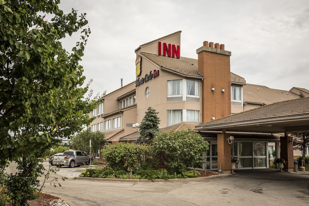Monte Carlo Inn Oakville Suites 4/68