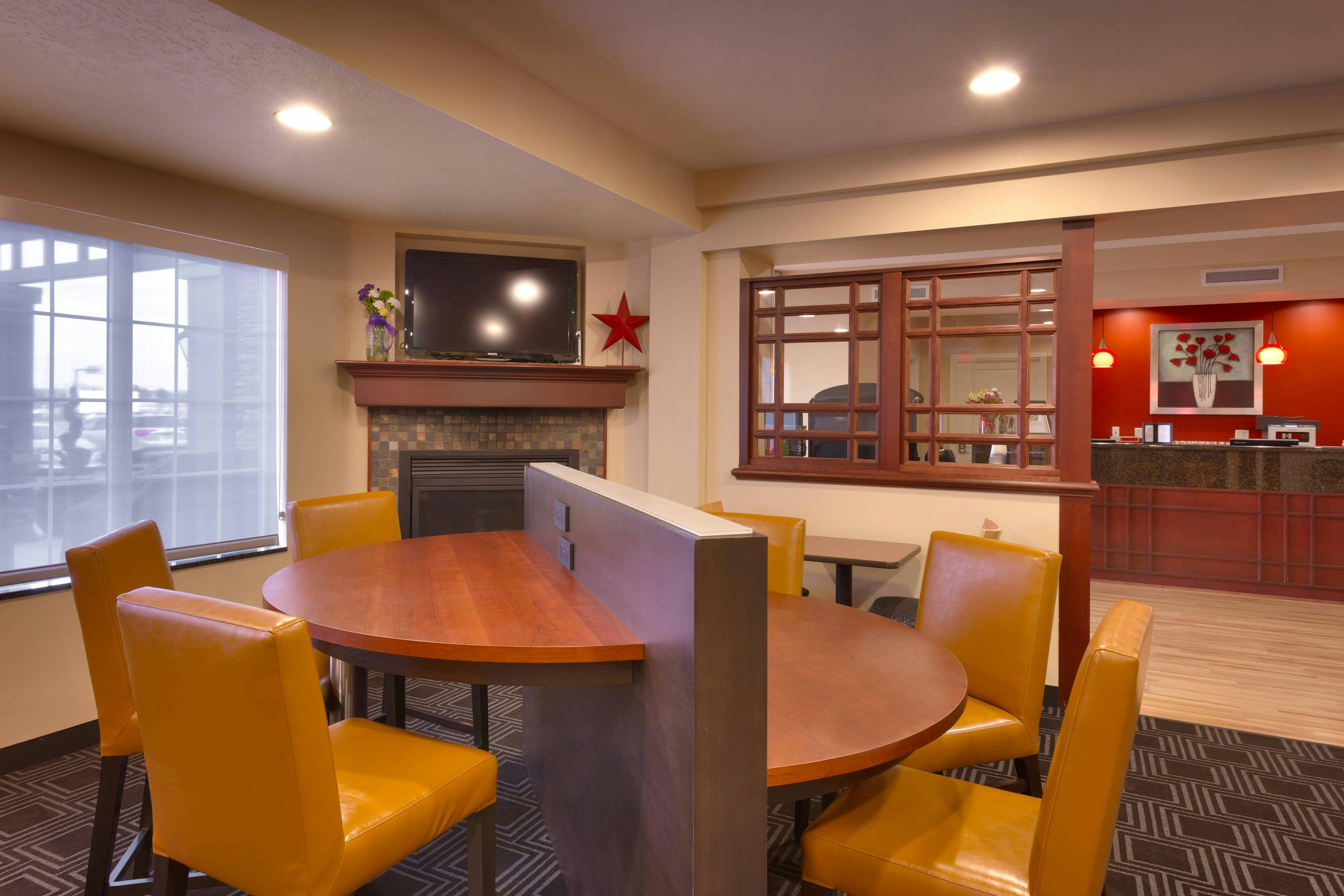 TownePlace Suites Boise West/Meridian 32/44