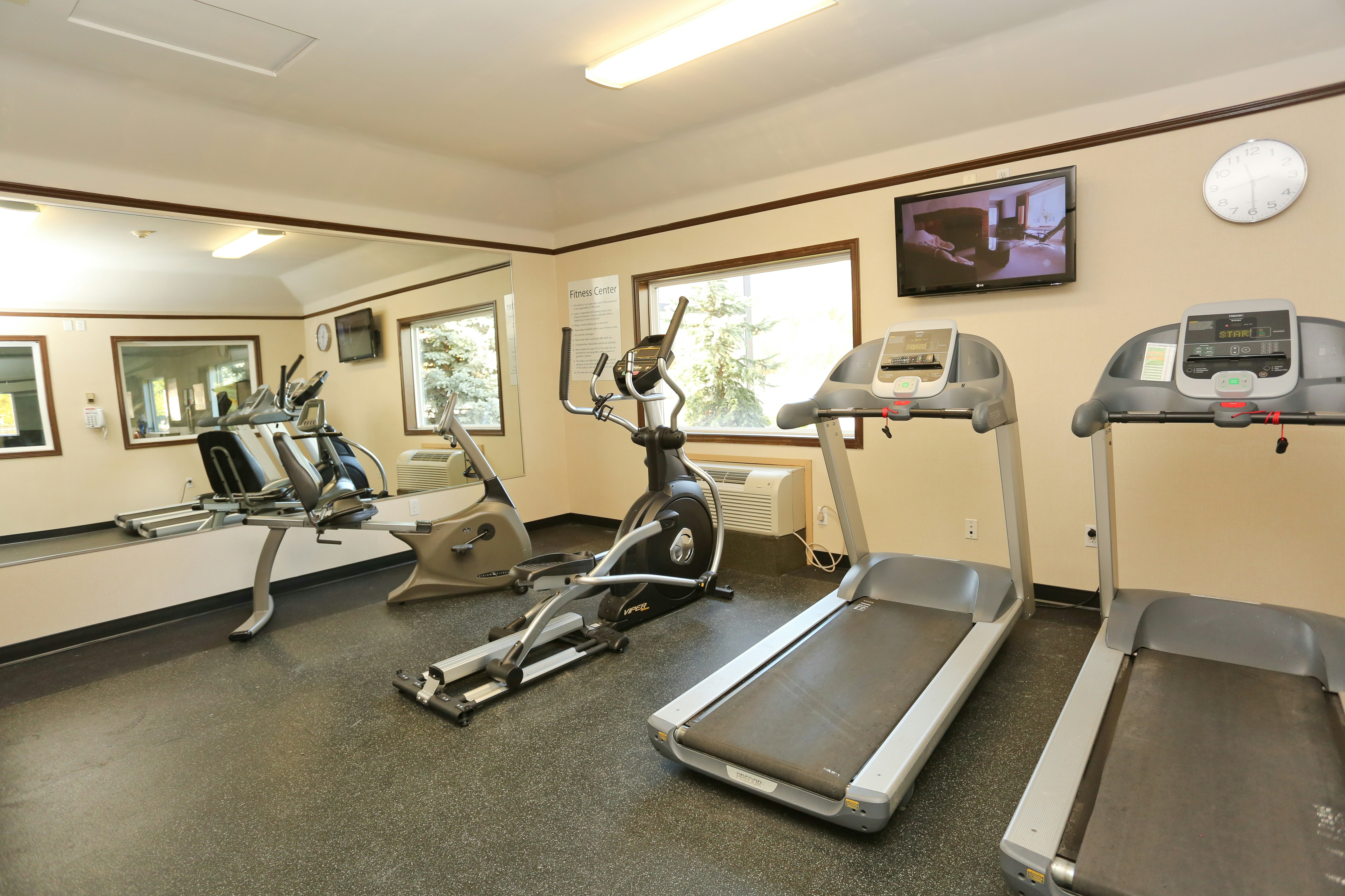 Holiday Inn Express Vernon 39/61