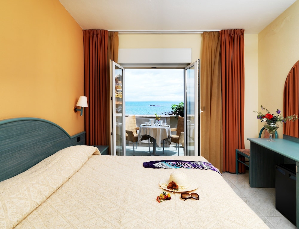 Riviera Castelsardo Hotel 10/60