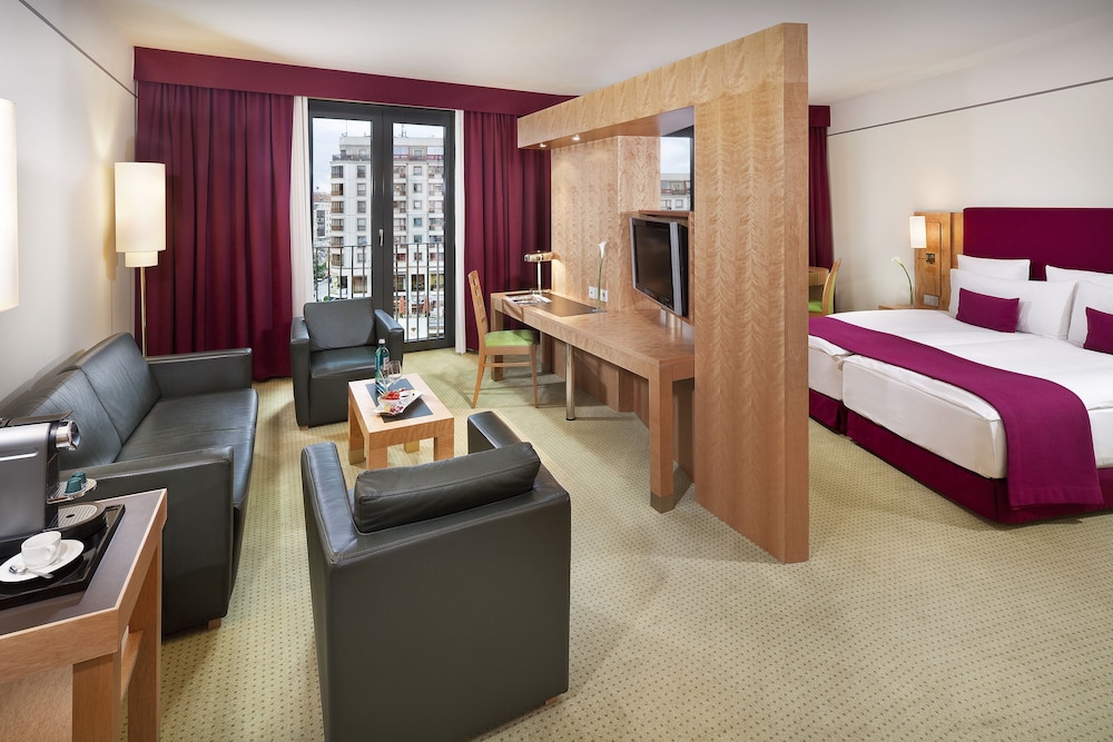 Melia Berlin 42/70