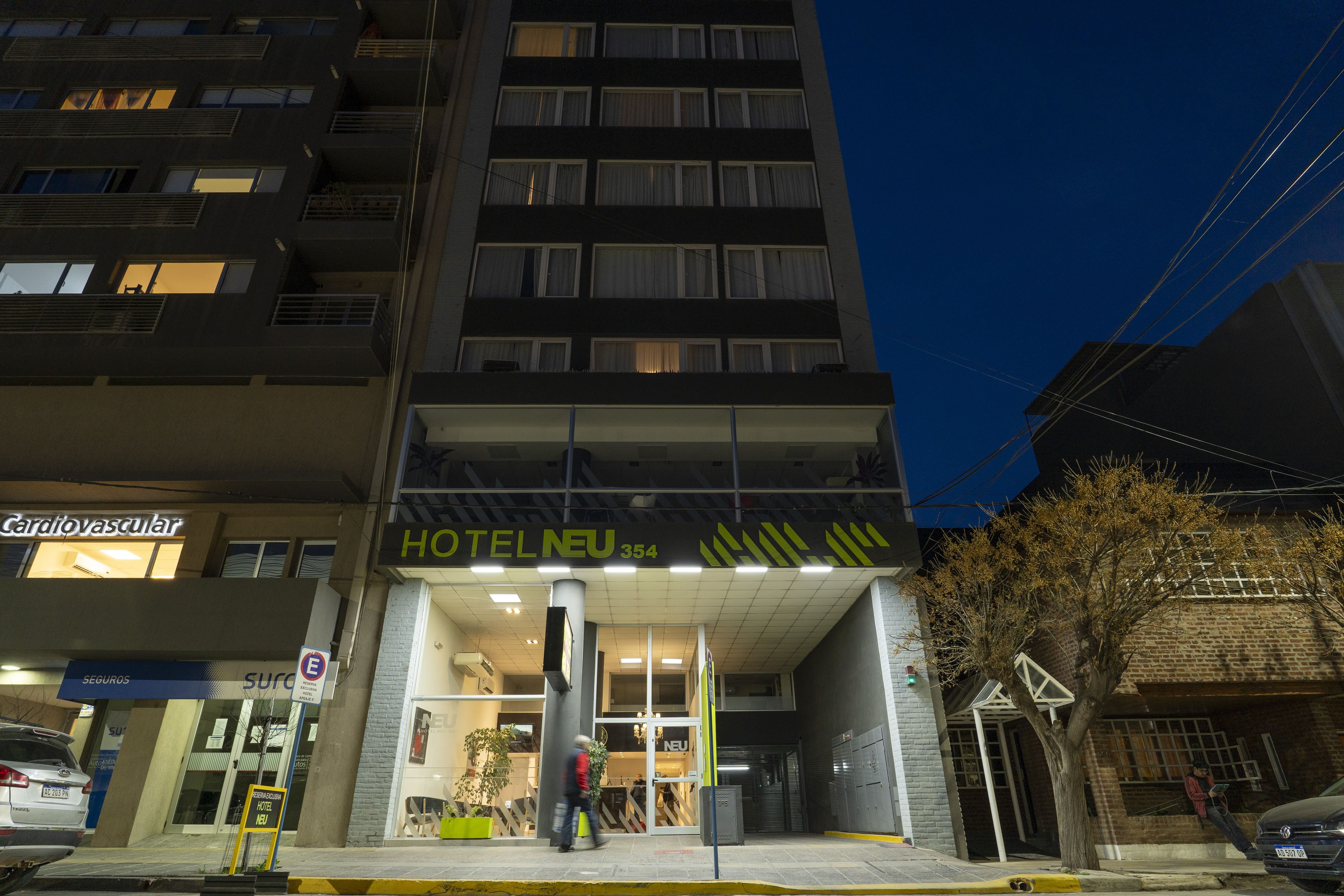Hotel Neu 354 1/11