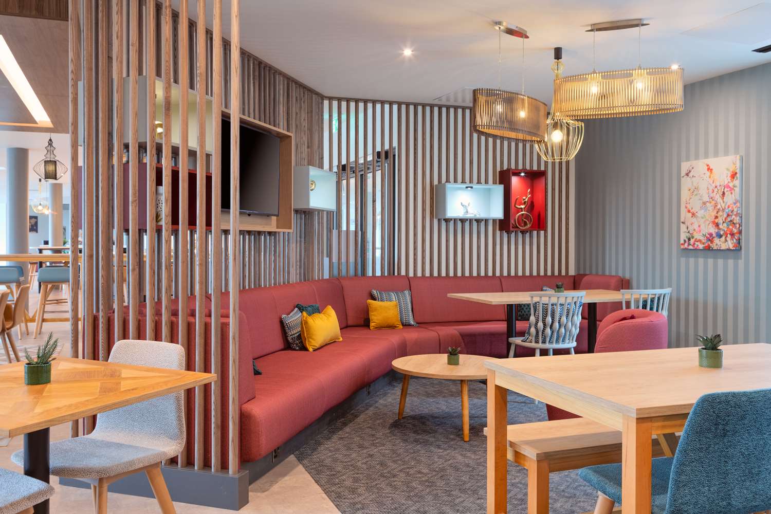 Hampton By Hilton Ashford International 7/11