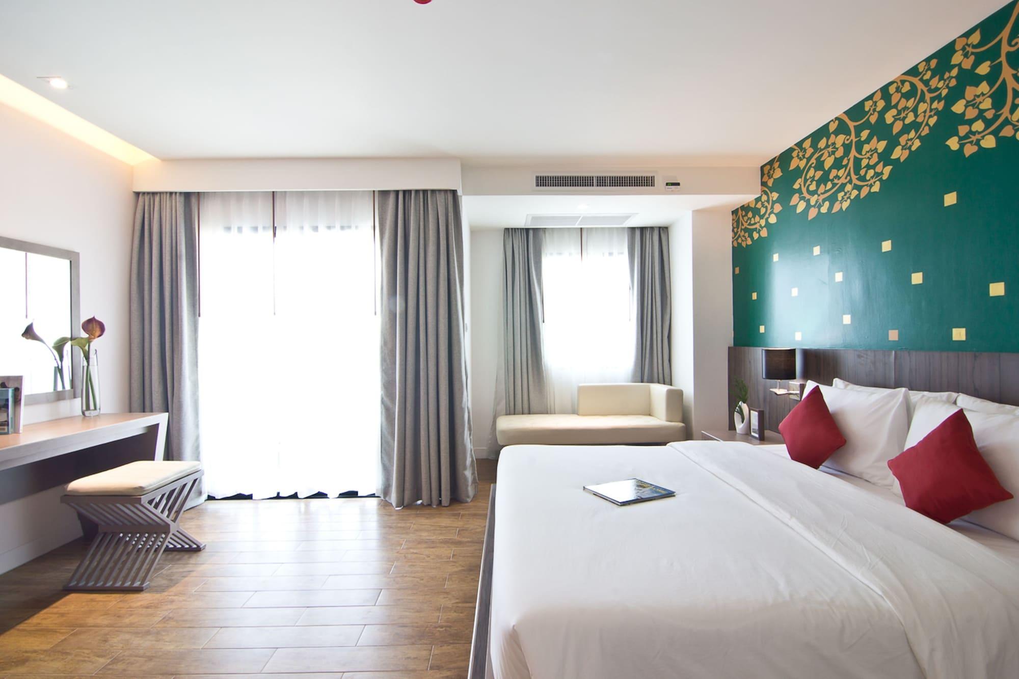 Tevan Jomtien Pattaya 15/50