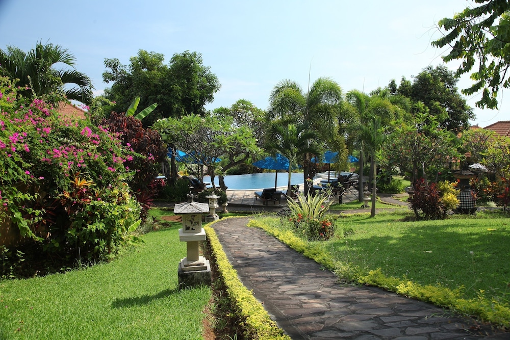 Puri Mangga Sea View Resort & Spa 50/66