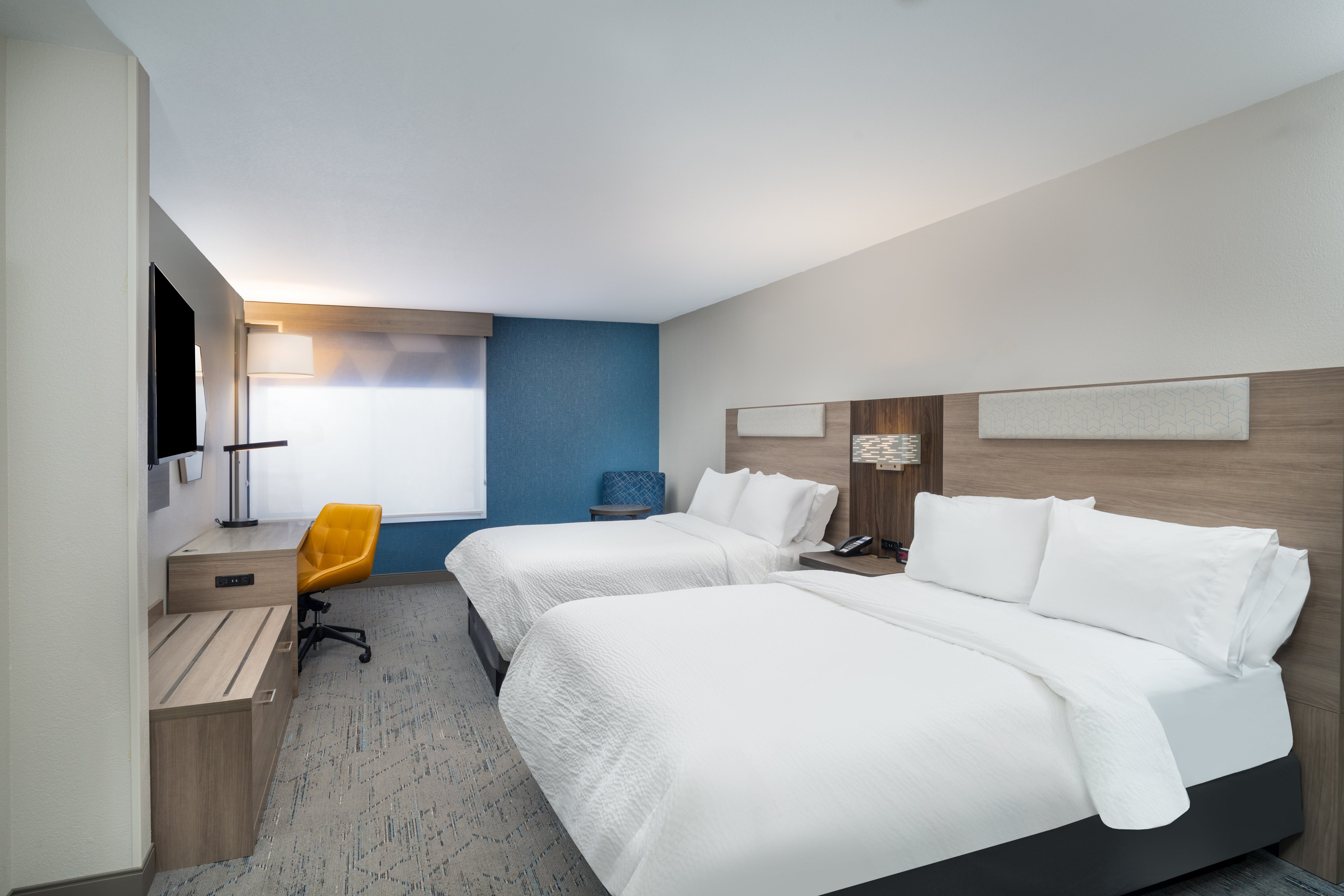 HOLIDAY INN EXPRESS HOTEL AND SUITES BOZEMAN WEST 24/75