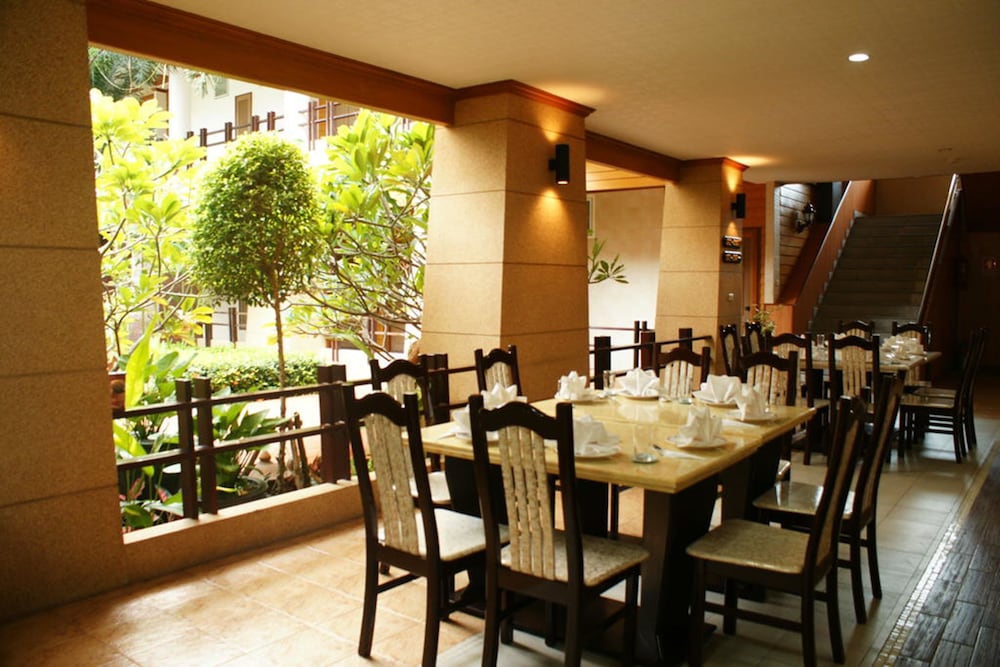 Juntra Resort And Hotel 37/54