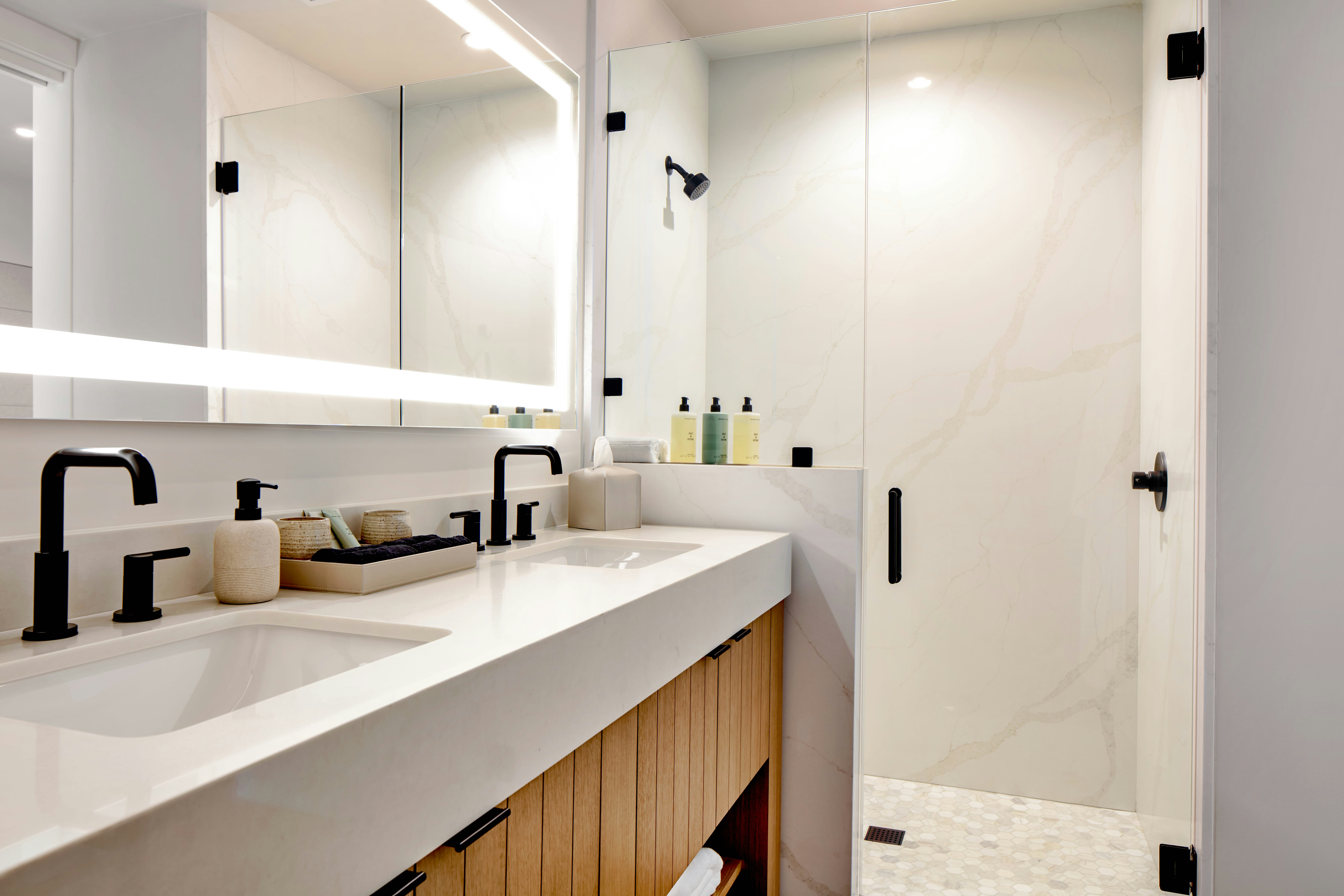 Duchamp Hotel Private Suites 50/51