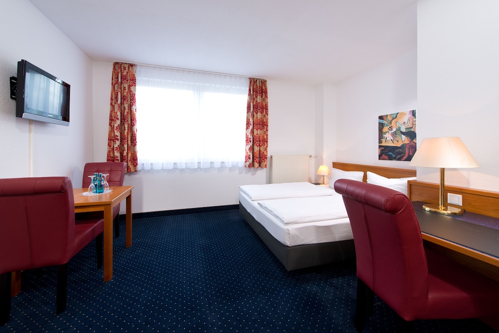 ACHAT Hotel Stuttgart Zuffenhausen 57/80