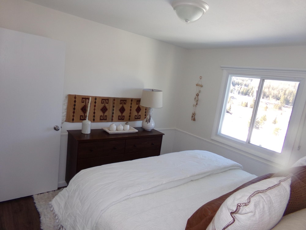 Blue River Condos 3 Bed 2 Bath 2/38