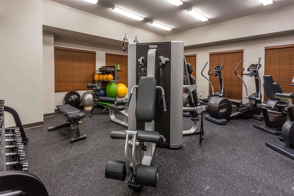 Microtel Inn Suites By Wyndham Kitimat 16/32