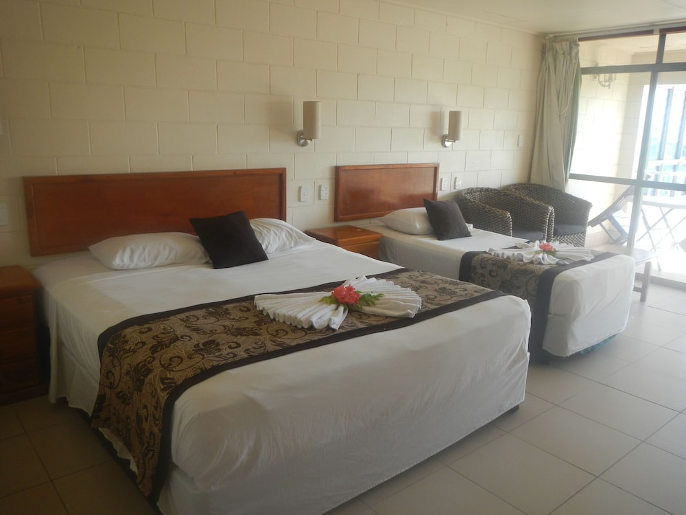 Hotel Millenia Samoa 12/50