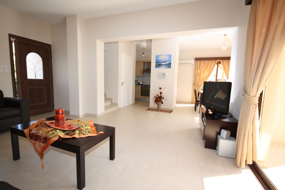 Vineland Holiday Villas 21/48