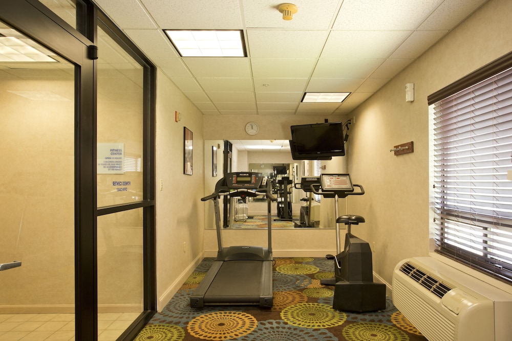 Holiday Inn Express Winchester South Stephens City 37/55
